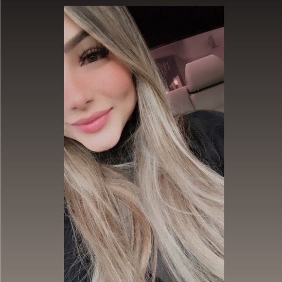 Profile Picture of Yolanda Moreno (@yolym) on Poshmark