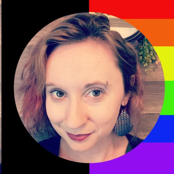 Profile Picture of Cassandra Whitney (@cassandrawhitne) on Poshmark