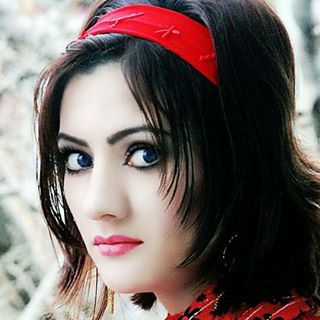 Profile Picture of سویلا اختیارزاده (@&) on Facebook