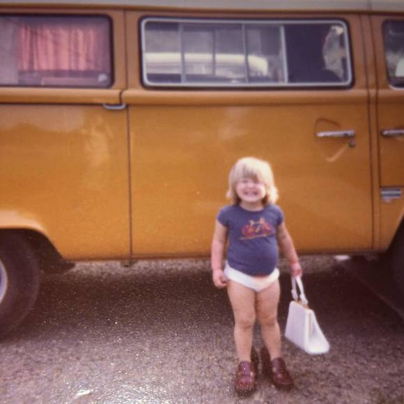 Profile Picture of Jodi Newton (@jodiannnewton) on Poshmark