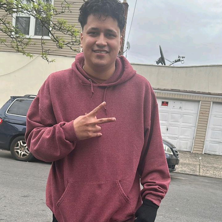 Profile Picture of Joseph Granda (@josephgranda18) on Tiktok