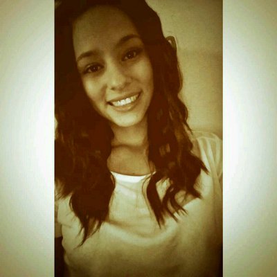 Profile Picture of Crystal Castaneda (@castanedac122) on Twitter