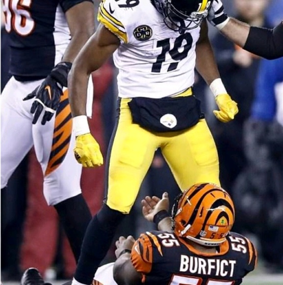 Profile Picture of Donovan Stinedurf (@dono20van04) on Poshmark