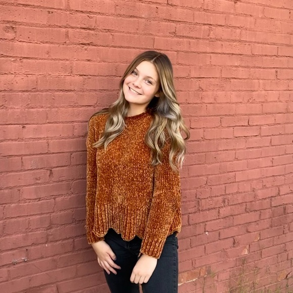 Profile Picture of Hannah Quick (@hquick01799) on Poshmark