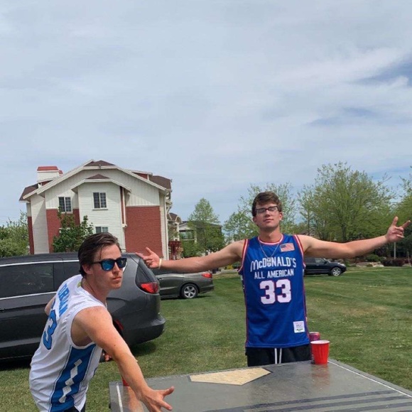 Profile Picture of Luke Brewer (@lukebrewer) on Poshmark