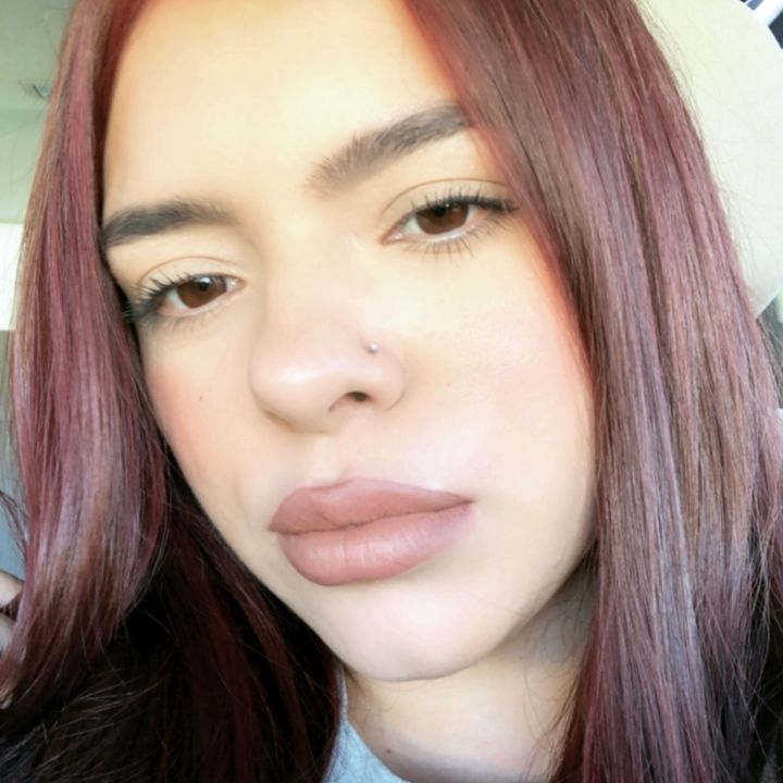 Profile Picture of kimberly (@keeepingupwithkim) on Tiktok