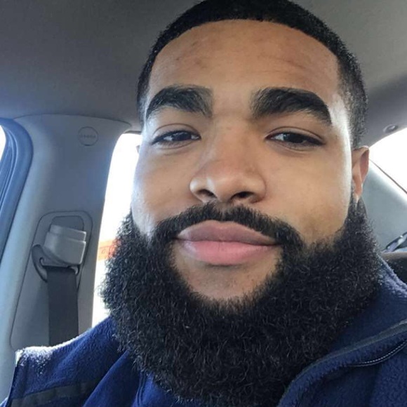 Profile Picture of Brian Carney (@beastbrian00) on Poshmark