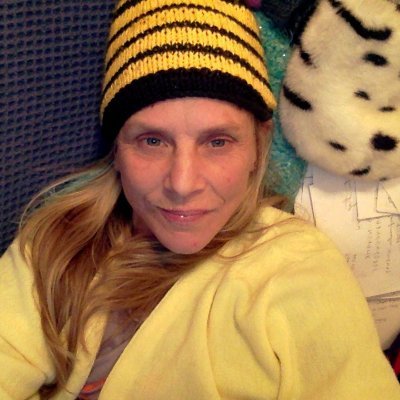 Profile Picture of Stacy Fine-hager (@stacyfinehager) on Twitter