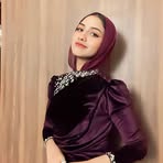 Profile Picture of Yasmine Abdelkarim (@Yasmine-Abdelkarim) on Facebook