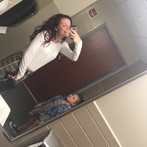 Profile Picture of Braxton Romick (@queenbmr) on Poshmark