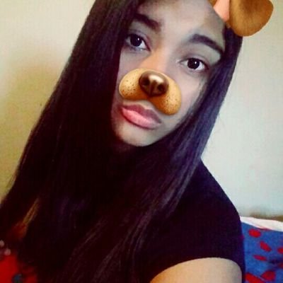 Profile Picture of @VickiAlvarez (@VickiAlvarez84) on Twitter