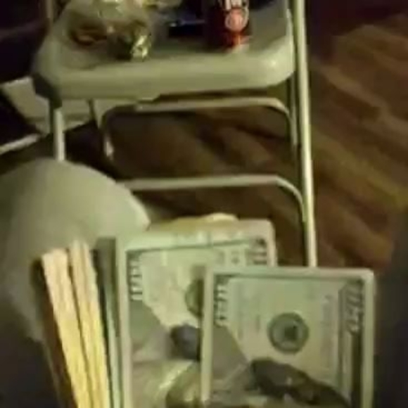 Profile Picture of Demetrius Carswell (@demetriuscarswe) on Poshmark