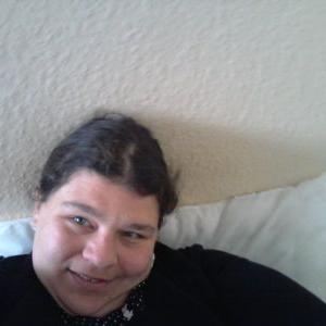 Profile Picture of Louise Dunlop (@78904601f08a457) on Twitter