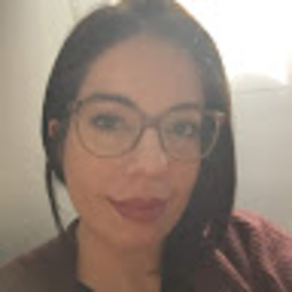 Profile Picture of Sarah Ricard (@sarahgricard) on Poshmark