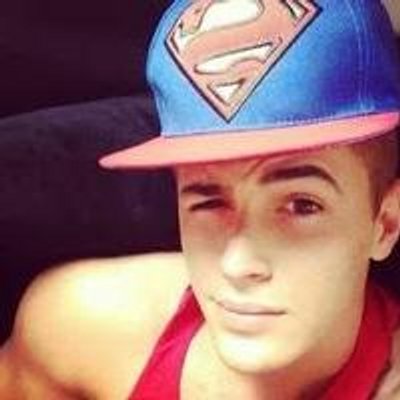 Profile Picture of Karol (@MiojoDoKen) on Twitter