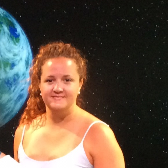 Profile Picture of Melissa Horton (@melissakay9876) on Poshmark