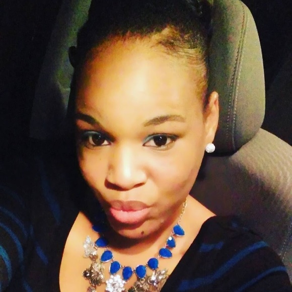 Profile Picture of Ratasha W.spears (@mizzspears14) on Poshmark