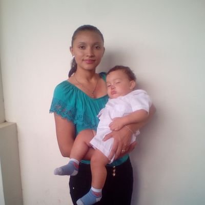 Profile Picture of Maria Cecilia Manzanares (@MariaCe90073504) on Twitter