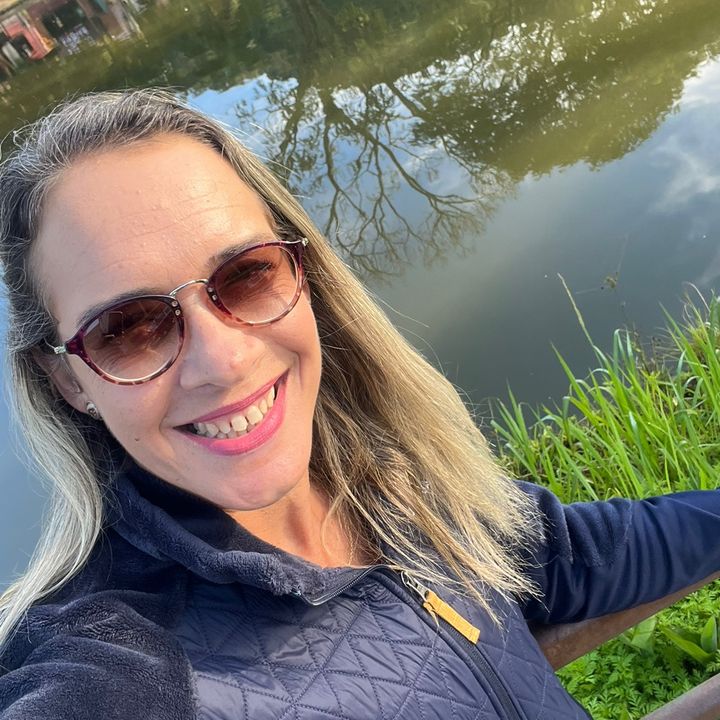 Profile Picture of Andréa Lauterjung (@andrealauter) on Tiktok