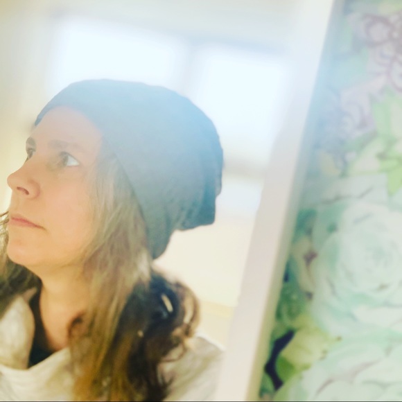 Profile Picture of Sarah Moudry (@srosiewm) on Poshmark