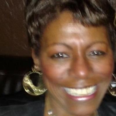 Profile Picture of Stacey Lynn Wesson (@WessonLynn) on Twitter