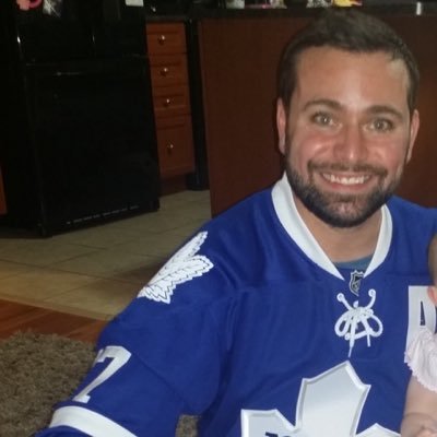 Profile Picture of Steve Proulx (@SteveOliver82) on Twitter