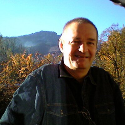 Profile Picture of John Heath (@heathwillow) on Twitter