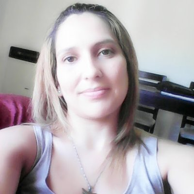 Profile Picture of Mariana (@Marian_lau) on Twitter