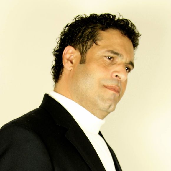 Profile Picture of Domingo Hernandez (@domin) on Poshmark