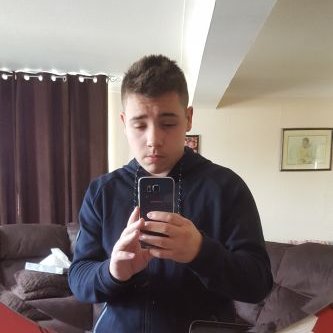 Profile Picture of Robert Bromley (@Bromers00) on Twitter