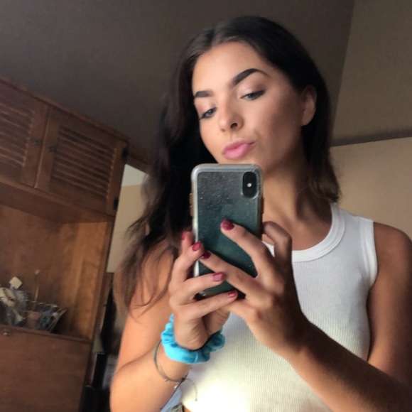 Profile Picture of Alice Talarico (@ace33tala) on Poshmark