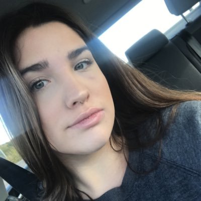 Profile Picture of Autumn Lambert (@autumnbelle91) on Twitter