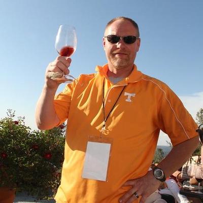 Profile Picture of Mike Sharp (@VolsStreaming) on Twitter