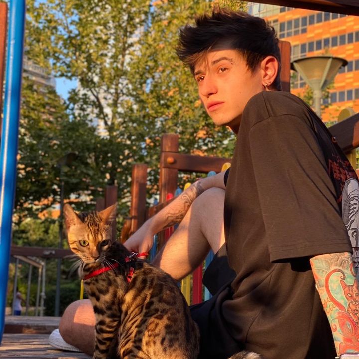 Profile Picture of Elwind (@elwind) on Tiktok