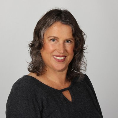 Profile Picture of Tracey Clausen (@traclause) on Twitter