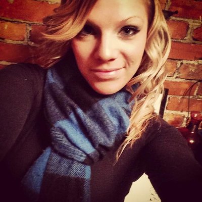 Profile Picture of Libby Wade (@DicksonFortner) on Twitter
