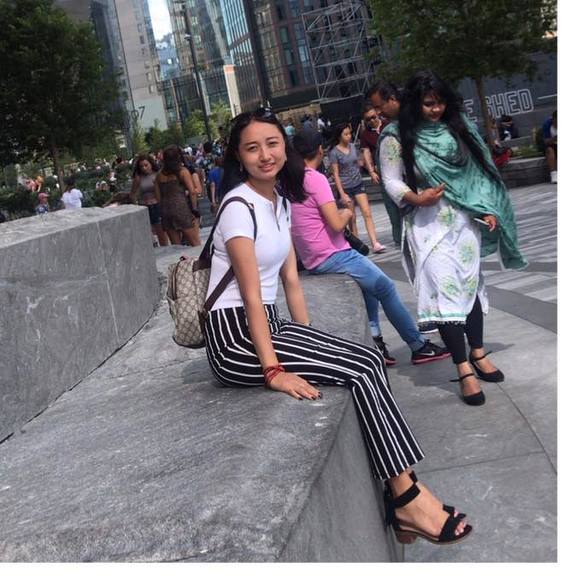 Lobsang Palmo - Poshmark Profile Picture of Lobsang Palmo (@lobsangpalmo) on Poshmark