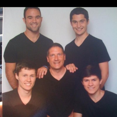 Profile Picture of Chris Ensign (@chridog23) on Twitter