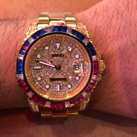 Profile Picture of Mike Mikey (@mikes4123) on Poshmark