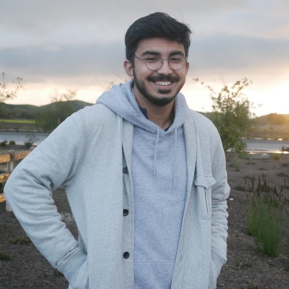 Profile Picture of Jaffar Barati (@eviljaffar) on Poshmark