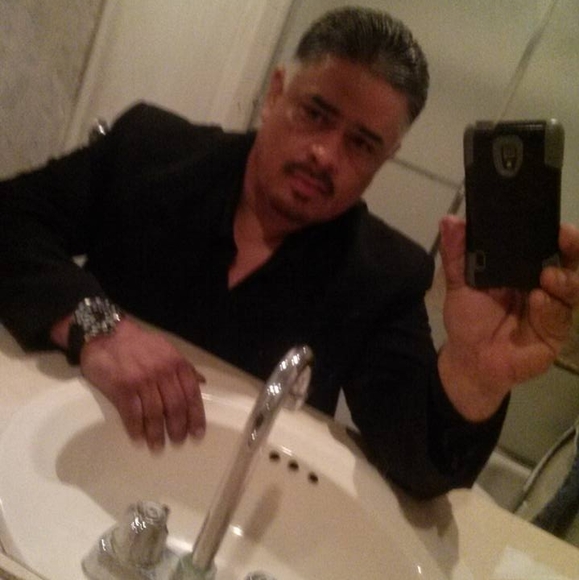 Profile Photo of Jorge Morales (@jrmorales1968) on Poshmark