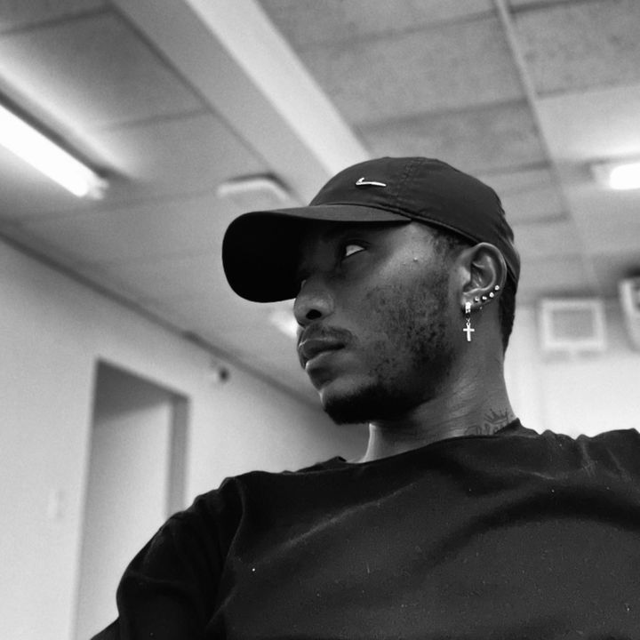 Profile Picture of Raymondts || Film Director. (@raymondts_) on Tiktok