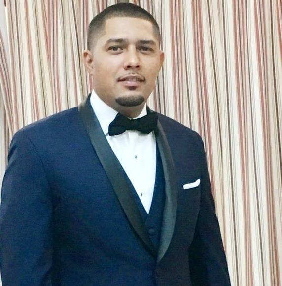 Profile Picture of David Acuna (@dd88acuna) on Poshmark