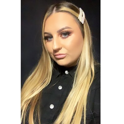 Profile Picture of B I L L I E✨ (@dunn_billie) on Twitter