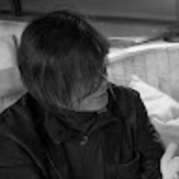 Profile Picture of Satoki Nagata (@satoki_nagata) on Poshmark