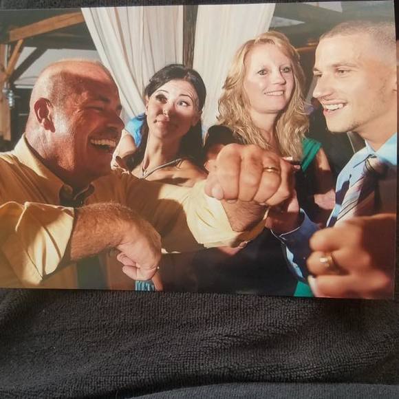 Profile Picture of Mike Rogan (@mikerogan244) on Poshmark