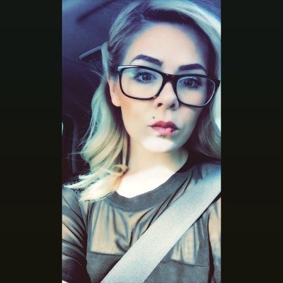 Profile Picture of Katie Gluhak (@modishk6) on Twitter