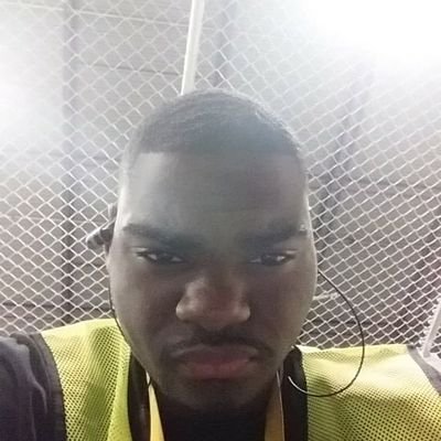 Profile Picture of John Niles (@JohnNiles17) on Twitter