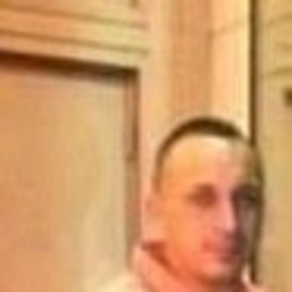 Profile Picture of Mark Moreno (@mrkmoreno13) on Poshmark