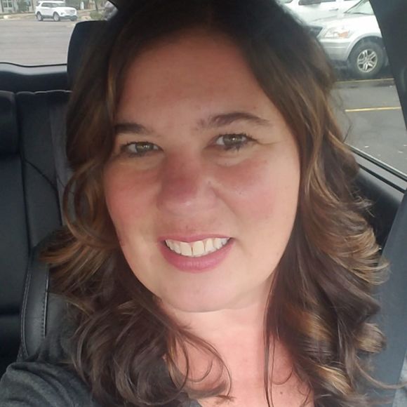 Profile Picture of Jenny Murphy (@murphys9807) on Poshmark